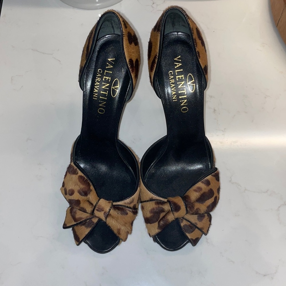 Valentino Leopard Pumps